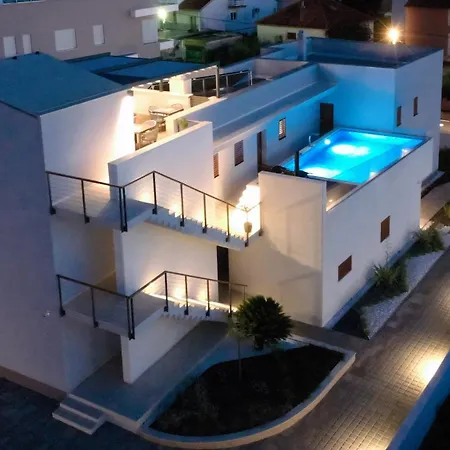 Lena Luxury Apartament Zadar