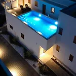 Lena Luxury * زادار