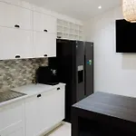 Lena Luxury شقة *