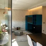 Lena Luxury زادار