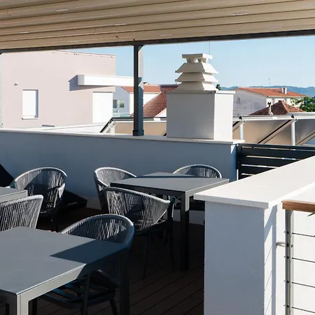 Lena Luxury * Задар