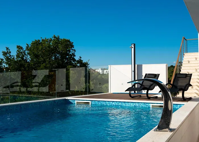 Lena Luxury Apartmán